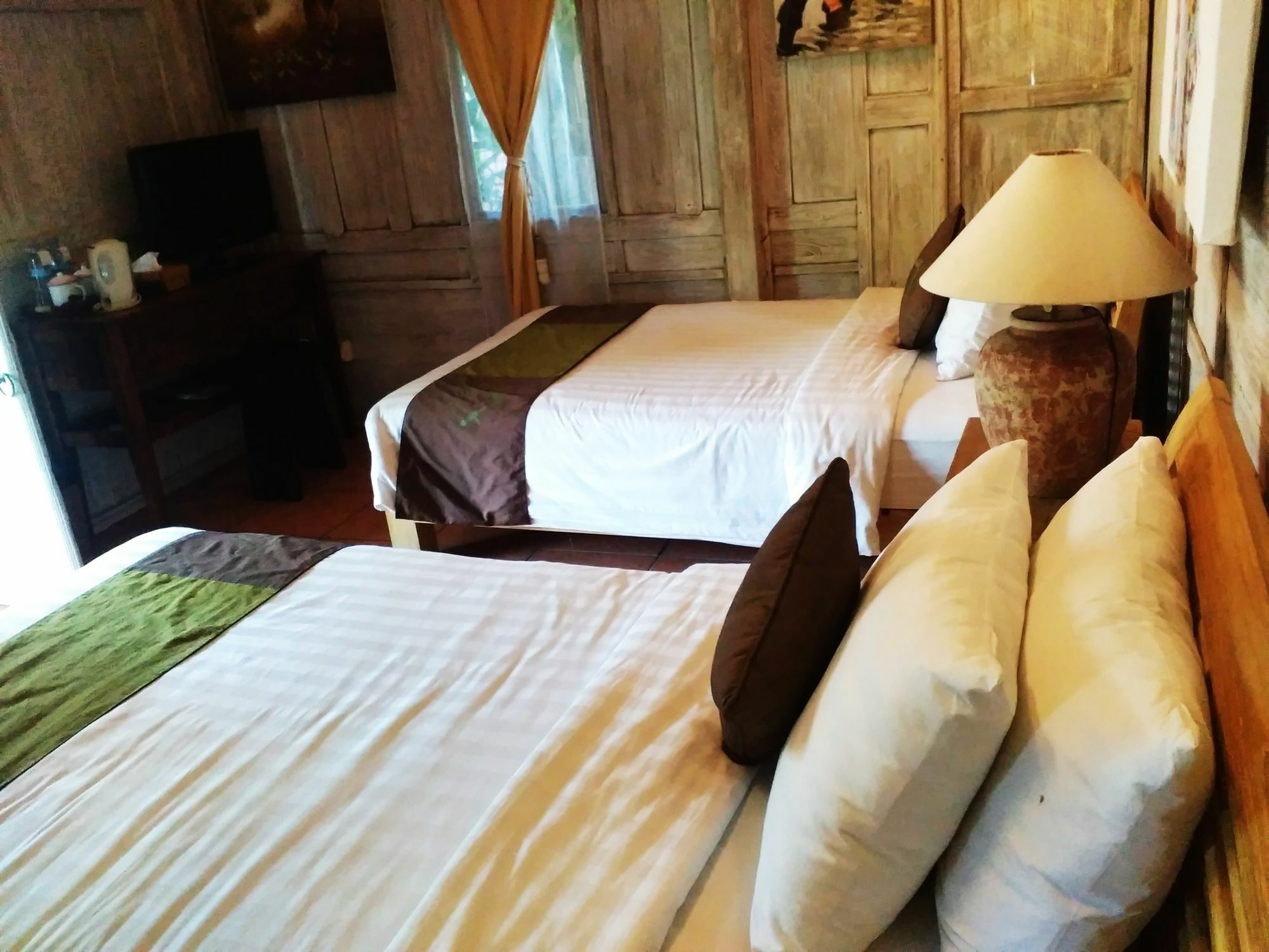 Hotel Kampung Cenik